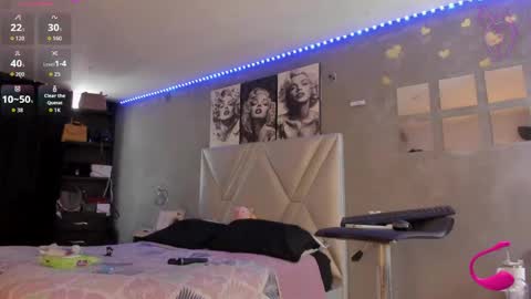 Snapshot of sexyzoe_69 chatting on May 16, 9:24 pm Alexa online show from May 16, 9:24 pm