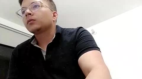 Snapshot of sfebz chatting on September 26, 11:31 pm sfebz online show from September 26, 11:31 pm