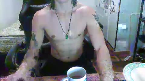 Snapshot of shacoklown chatting on September 28, 2:17 am shacoklown online show from September 28, 2:17 am