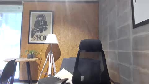 shad0w_hunter online show from January 16, 2:41 pm