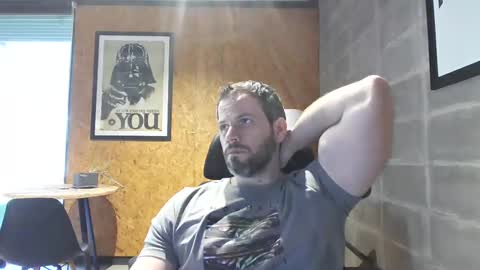 shad0w_hunter online show from February 26, 12:36 pm