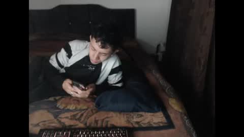 Snapshot of shadow_men_ chatting on July 14, 8:41 am james online show from July 14, 8:41 am