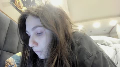 Snapshot of shadow_raffi chatting on February 1, 12:58 pm shadow_raffi online show from February 1, 12:58 pm