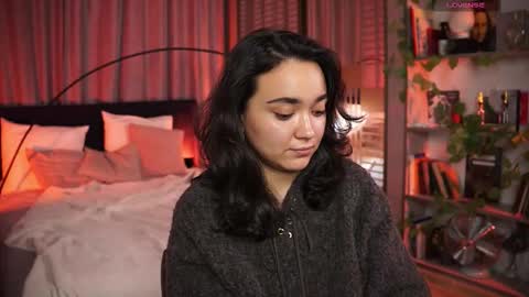 Lily  online show from November 26, 3:02 pm