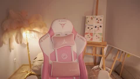 Lily  online show from January 15, 10:31 am