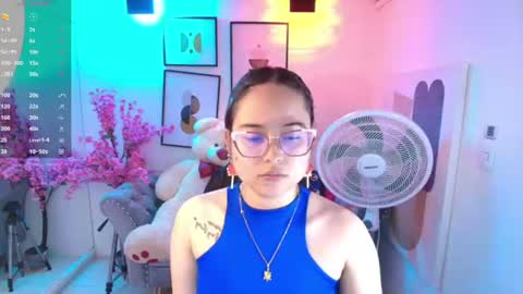 Snapshot of shady_bug chatting on June 22, 7:11 pm Shady online show from June 22, 7:11 pm