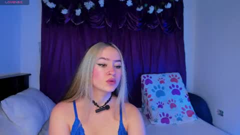 Snapshot of shairaclark_ chatting on July 9, 2:48 am Shaira Clark online show from July 9, 2:48 am