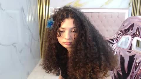 Shalon  online show from January 14, 4:08 pm