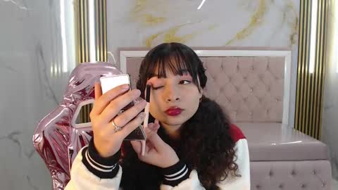 Shalon  online show from January 29, 1:07 pm