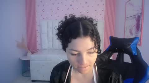 Shalon  online show from January 19, 1:04 pm