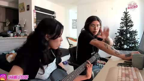 shamelesss_ online show from December 11, 7:25 pm