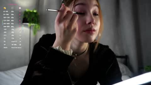 Snapshot of shandrahoner chatting on February 22, 11:09 am Liza online show from February 22, 11:09 am