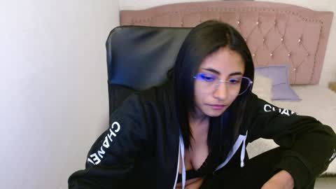 shanelle online show from February 7, 6:14 am