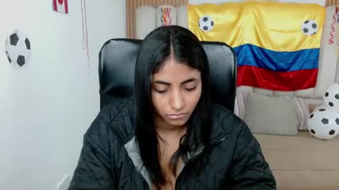 shanelle online show from June 22, 3:31 pm