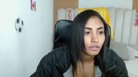 shanelle online show from July 17, 12:12 pm