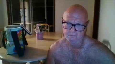 shaneo781570 online show from May 13, 5:32 pm