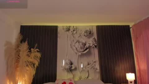 ShaniaDaniels online show from May 10, 10:04 pm
