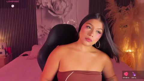 ShaniaDaniels online show from June 1, 9:49 pm