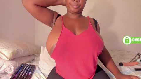 Snapshot of shannick03 chatting on January 21, 8:00 pm shack03 online show from January 21, 8:00 pm