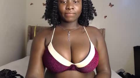 shannky  online show from December 4, 9:29 am