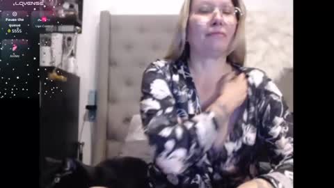 Shannon07 online show from September 11, 5:46 pm