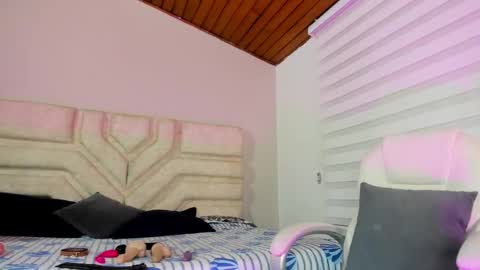 Shannon online show from October 16, 4:57 am