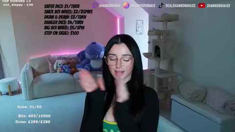 Shanmais online show from November 27, 1:57 pm