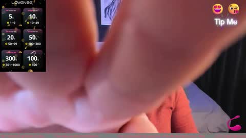 Snapshot of shannonshine chatting on February 3, 12:54 pm Shannon online show from February 3, 12:54 pm