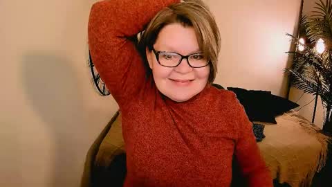 Snapshot of shannonshine chatting on February 7, 5:22 am Shannon online show from February 7, 5:22 am