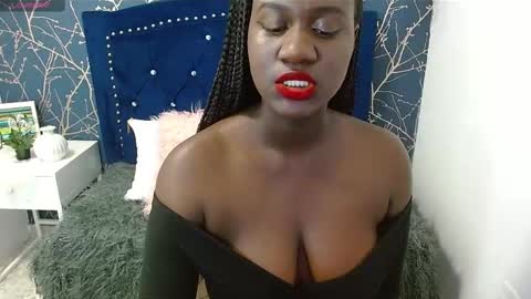 shanntall_tk online show from February 15, 3:28 pm