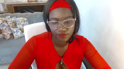shanntall_tk online show from February 22, 6:41 pm