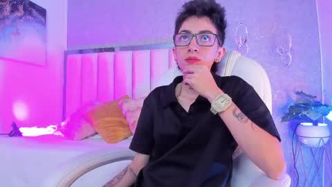 Shantal online show from April 27, 11:30 am