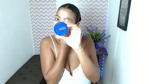 Snapshot of shantalcarson chatting on June 10, 6:40 pm Dayana online show from June 10, 6:40 pm
