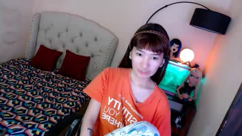 SHANTA FOX  s online show from October 29, 12:35 am