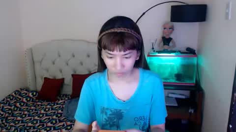 SHANTA FOX  s online show from January 12, 1:38 pm