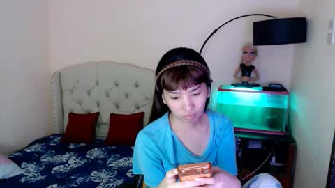 SHANTA FOX  s online show from February 18, 2:35 pm