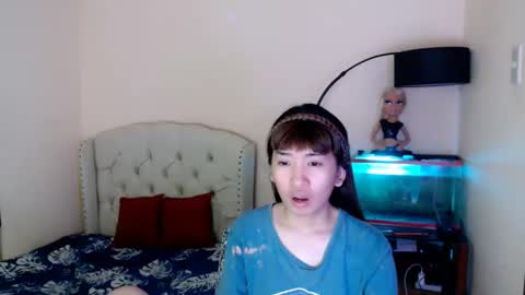 SHANTA FOX  s online show from April 2, 12:58 pm