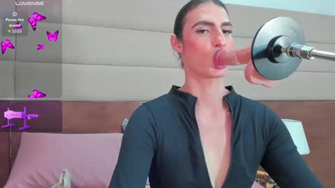  Shantall  online show from October 4, 3:37 am