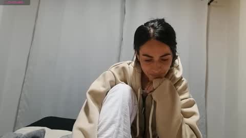 shantal online show from March 5, 4:19 am