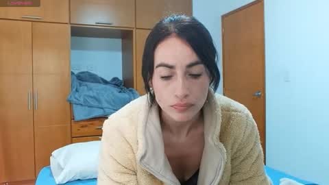 shantal online show from March 9, 3:49 pm