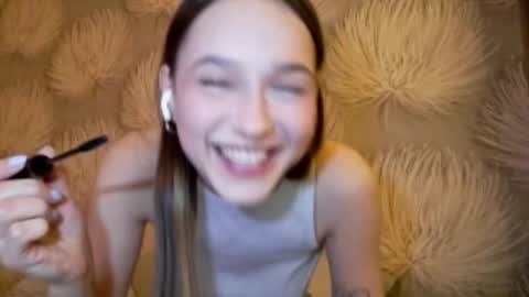 Snapshot of shaquitaalcosiba chatting on December 4, 1:20 pm Alica online show from December 4, 1:20 pm