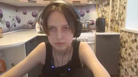 Snapshot of sharleenyodis chatting on July 13, 5:05 pm Sara online show from July 13, 5:05 pm