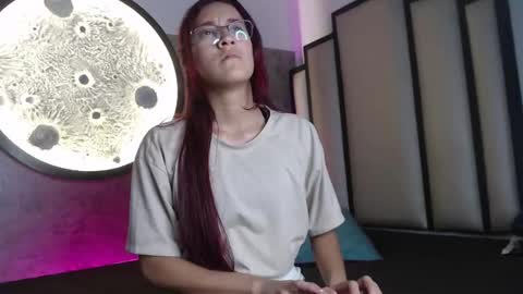 Snapshot of sharlo_alvarez chatting on February 18, 7:54 pm sharlo_alvarez online show from February 18, 7:54 pm