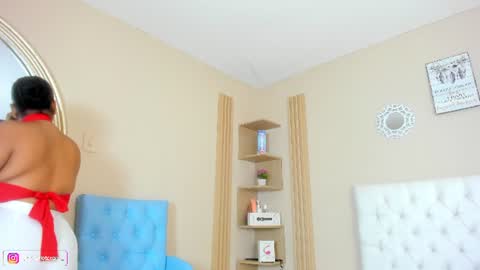 Snapshot of sharlot_evans_ chatting on July 2, 12:22 pm Sharlot online show from July 2, 12:22 pm