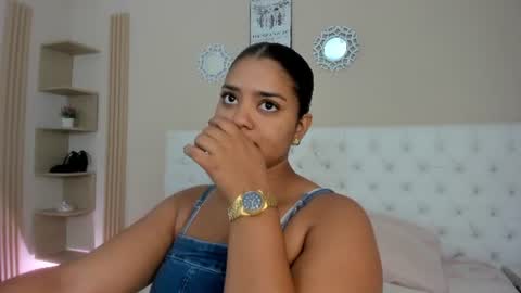Snapshot of sharlot_evans_ chatting on July 13, 12:08 pm Sharlot online show from July 13, 12:08 pm