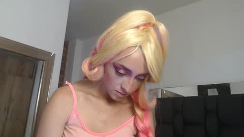 Sharlotte online show from March 10, 11:27 pm