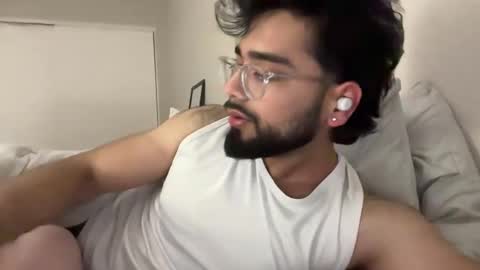 sharmaaditya7253 online show from December 3, 12:18 am