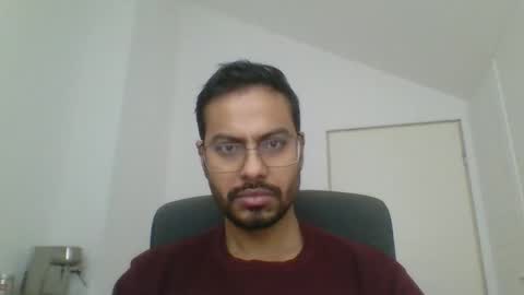 Snapshot of sharmamanxyz chatting on November 26, 11:11 am sharmamanxyz online show from November 26, 11:11 am