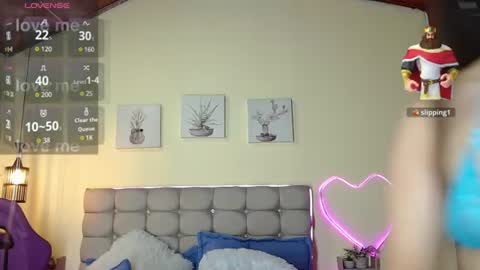 ESTEFI  online show from July 7, 7:18 pm