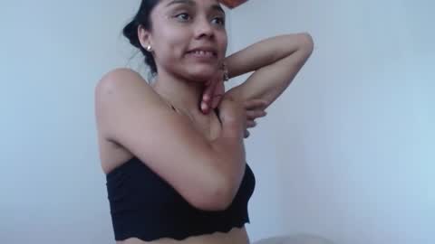 sharon_sexy__ online show from October 31, 7:37 pm